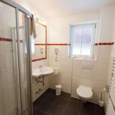 4 Sterne Appartementhotel Zugspitzhof - Mit 2 Schlafzimmer 3*