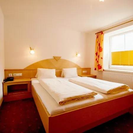 4 Sterne Appartementhotel Zugspitzhof - Mit 2 Schlafzimmer Ehrwald